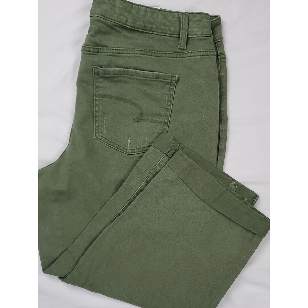 Time and Tru Cropped Pants | Womens Olive Green Casual Cropped Utility Pants